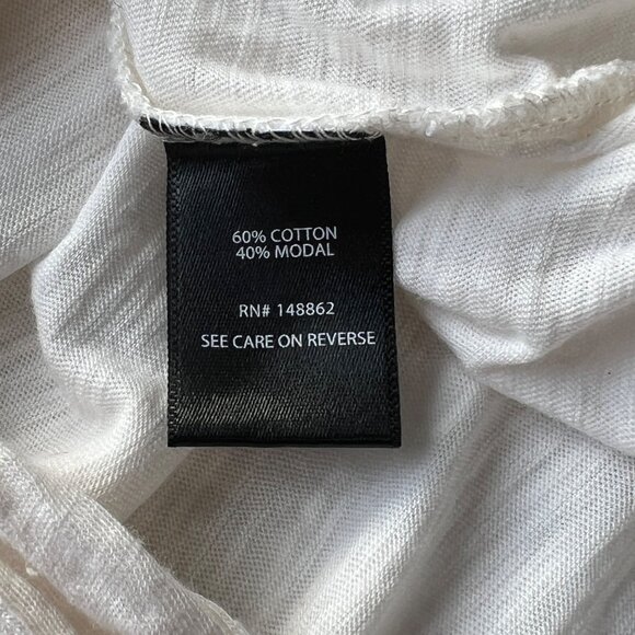 Torrid White Graphic Pullover Top w/ Sunflower Print - Come As You Are - Size 0 - Picture 5 of 9